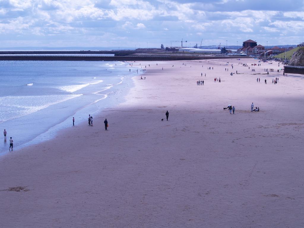 Roker View Guest House Sunderland  Eksteriør billede
