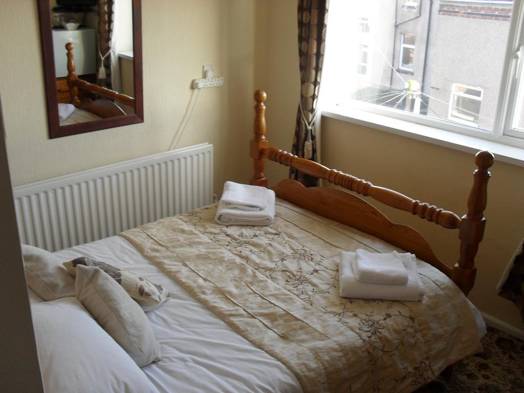 Roker View Guest House Sunderland  Eksteriør billede