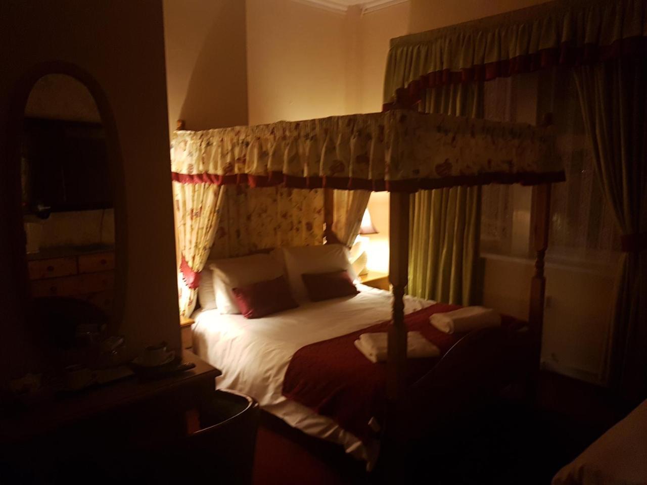 Roker View Guest House Sunderland  Eksteriør billede